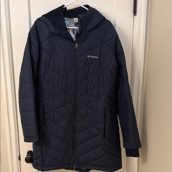Columbia Jackets & Blazers - Columbia Women's Navy Quilted Jacket